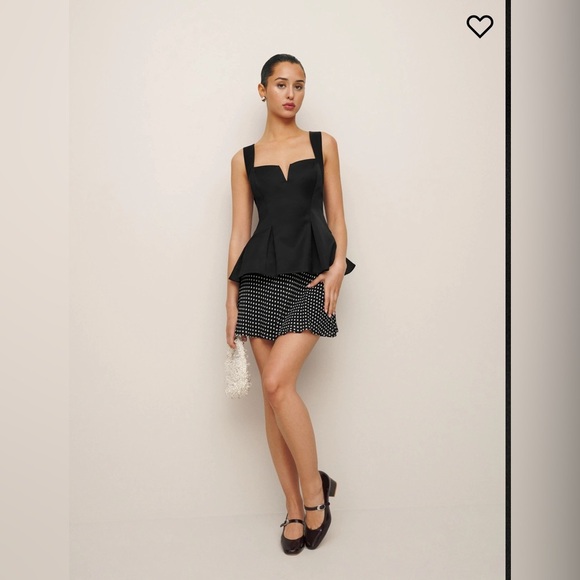 NWT Reformation Rayne Satin Top in Black Size 6 - Sleeveless Peplum Top - Picture 5 of 7